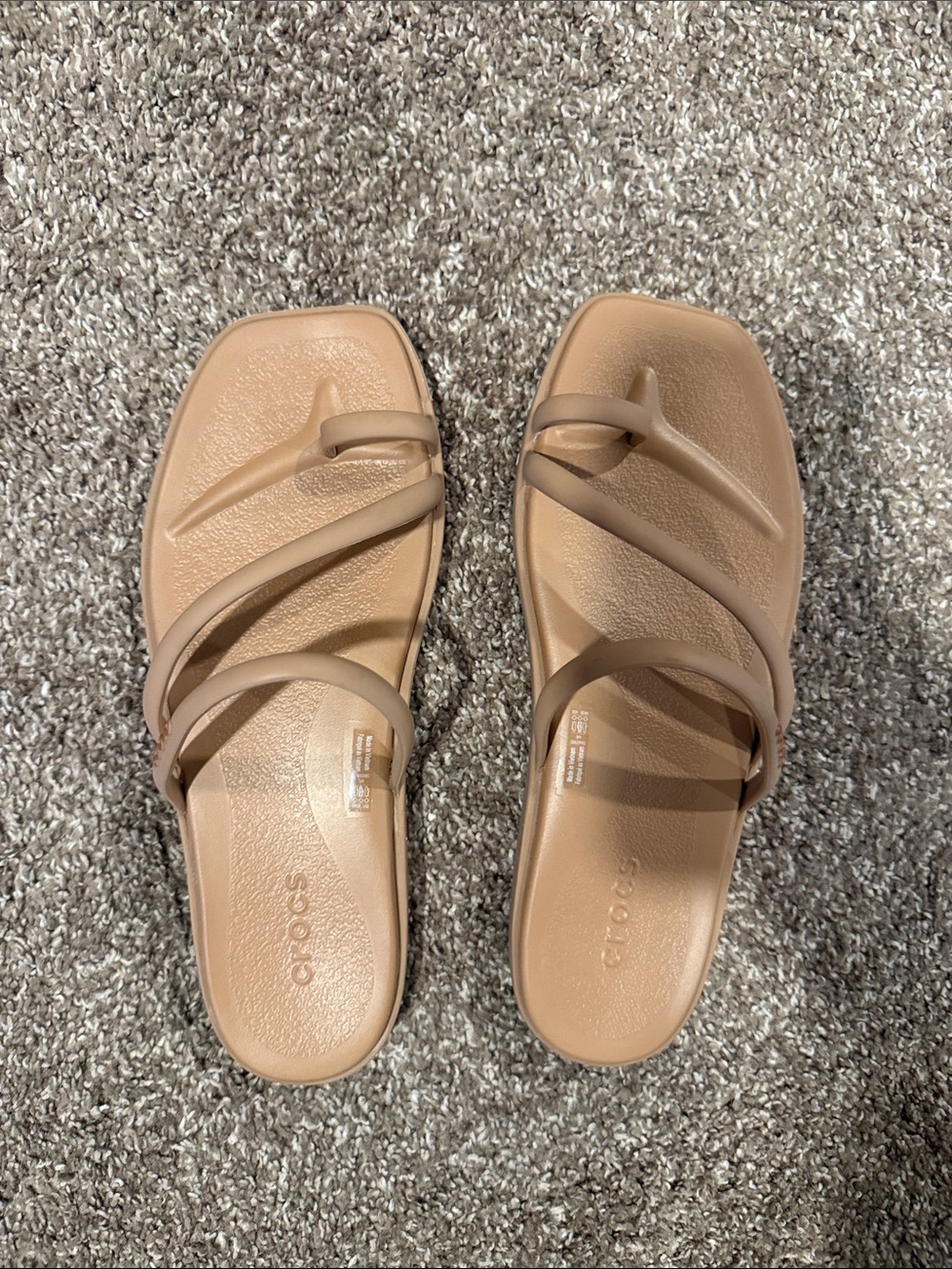 Crocs Miami toe loop sandal in milk chocolate